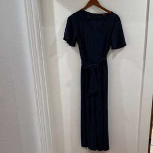 Elegant Navy Blue Women's Jumpsuit with pockets